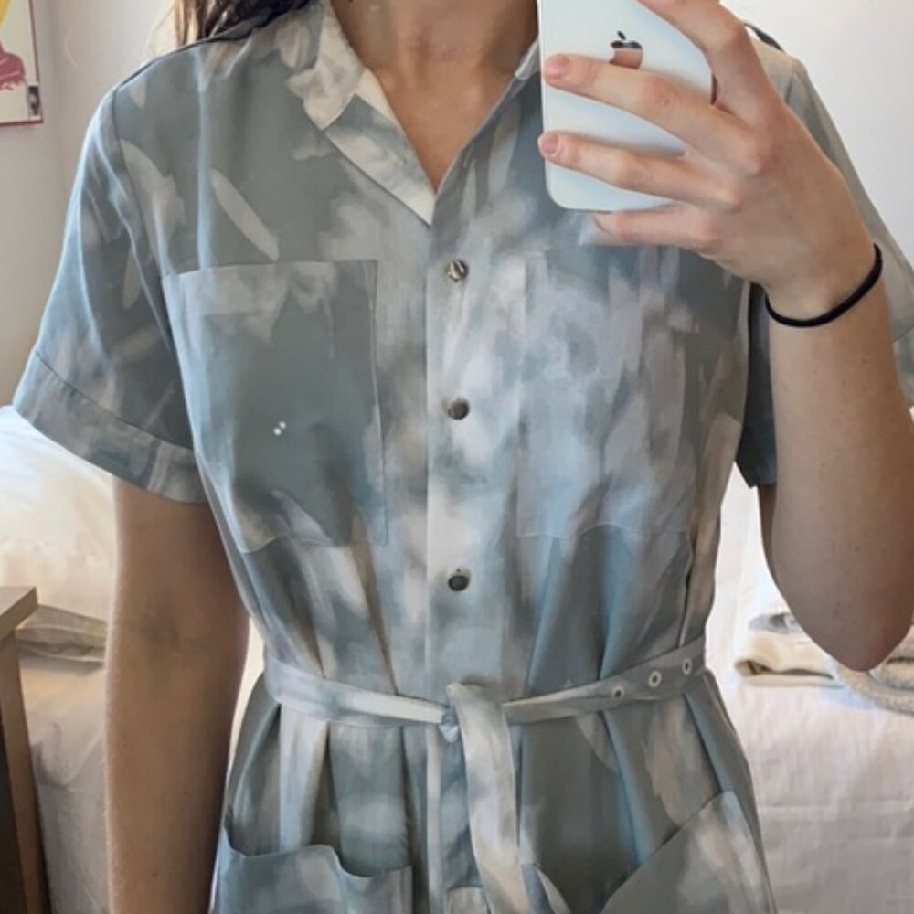 Banana Republic - Button-Up Maxi Dress Mandarin Collar, XS: Cloud Watercolor - Picture 6 of 12